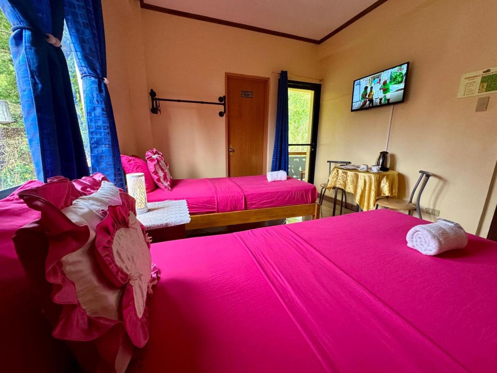 Ocean Breeze Inn Manoc-Manoc Zimmer foto